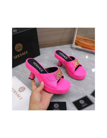 Versace slippers 077,Versace Slides,Slides Slippers,More Brands