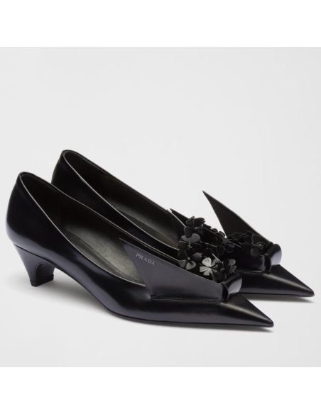 Cheap Reps Prada Pumps 45mm in Black Leather with Floral Appliques