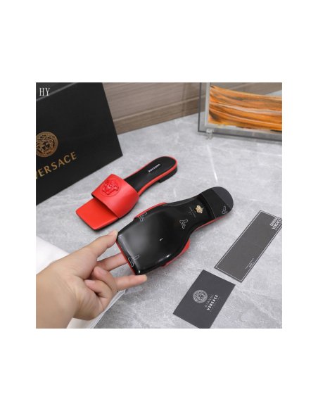 Versace slippers 082,Versace Slides,Slides Slippers,More Brands