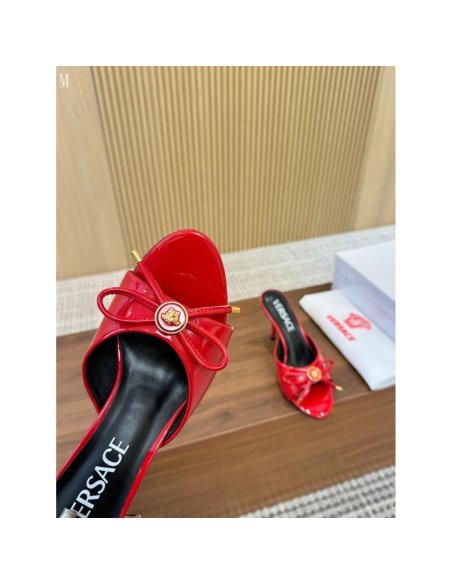Versace slippers 124,Versace Slides,Slides Slippers,More Brands