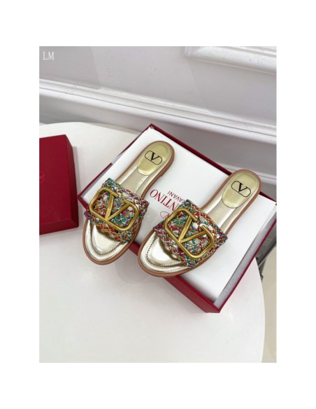 Valentino slippers 066,Valentino Slippers,Slides Slippers,More Brands