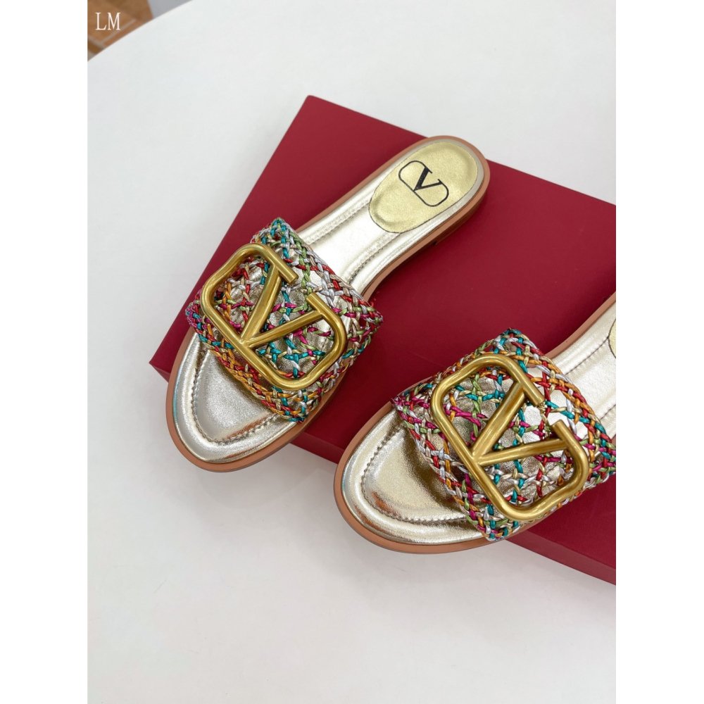 Valentino slippers 066,Valentino Slippers,Slides Slippers,More Brands