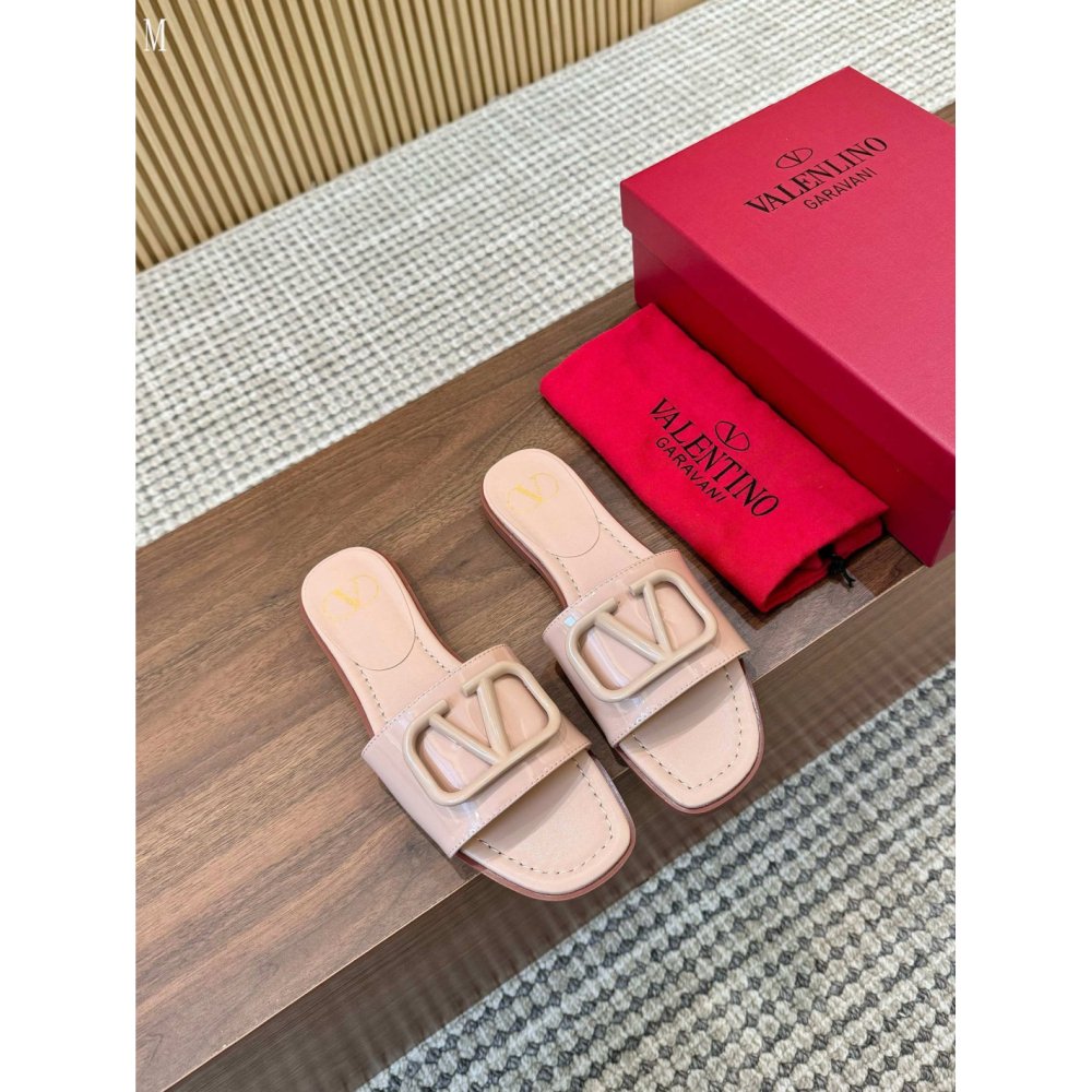 Valentino slippers 104,Valentino Slippers,Slides Slippers,More Brands