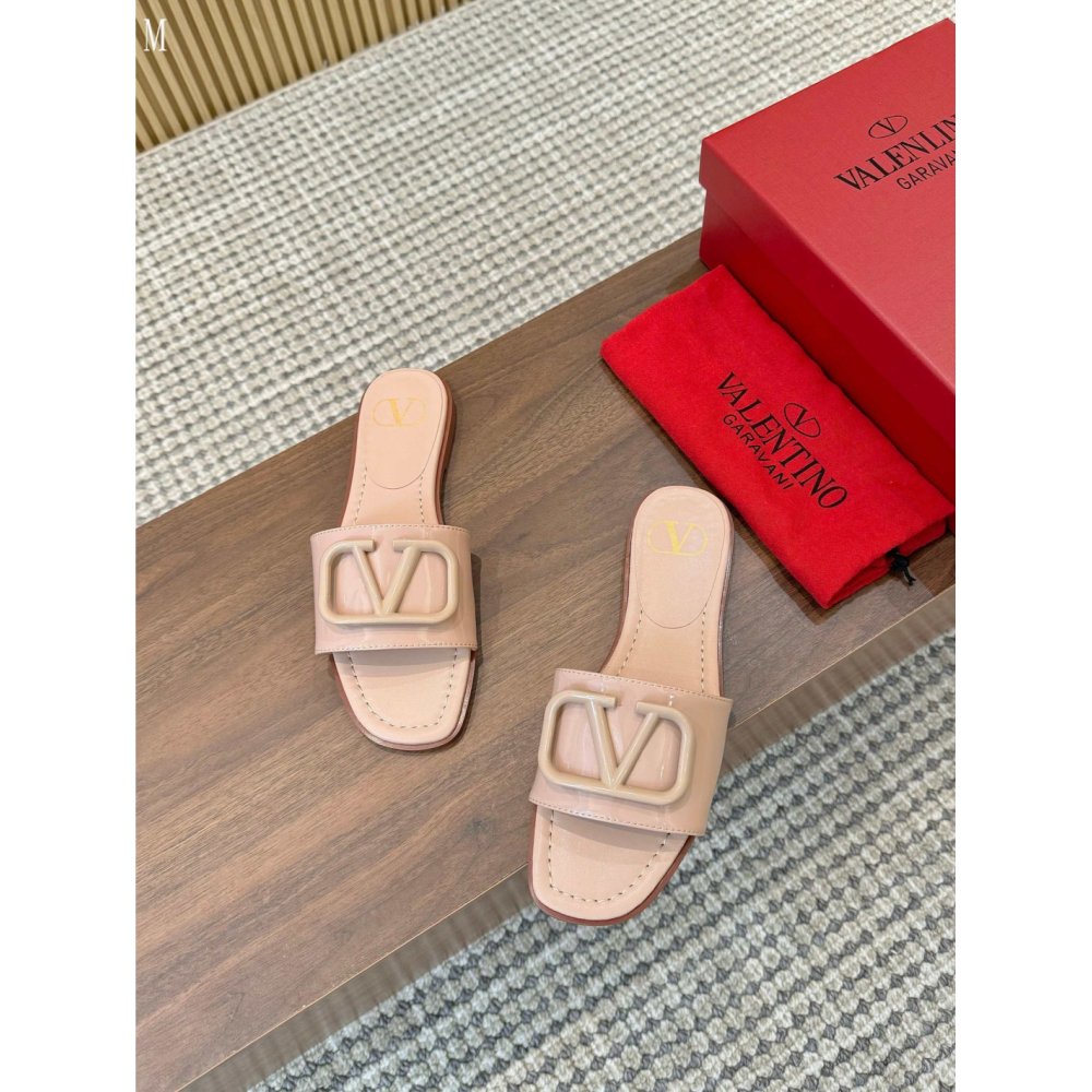 Valentino slippers 104,Valentino Slippers,Slides Slippers,More Brands