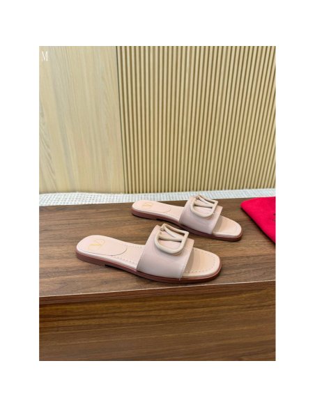 Valentino slippers 104,Valentino Slippers,Slides Slippers,More Brands