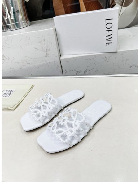 LOEWE Slippers 040,Loewe Slippers,Slides Slippers,More Brands