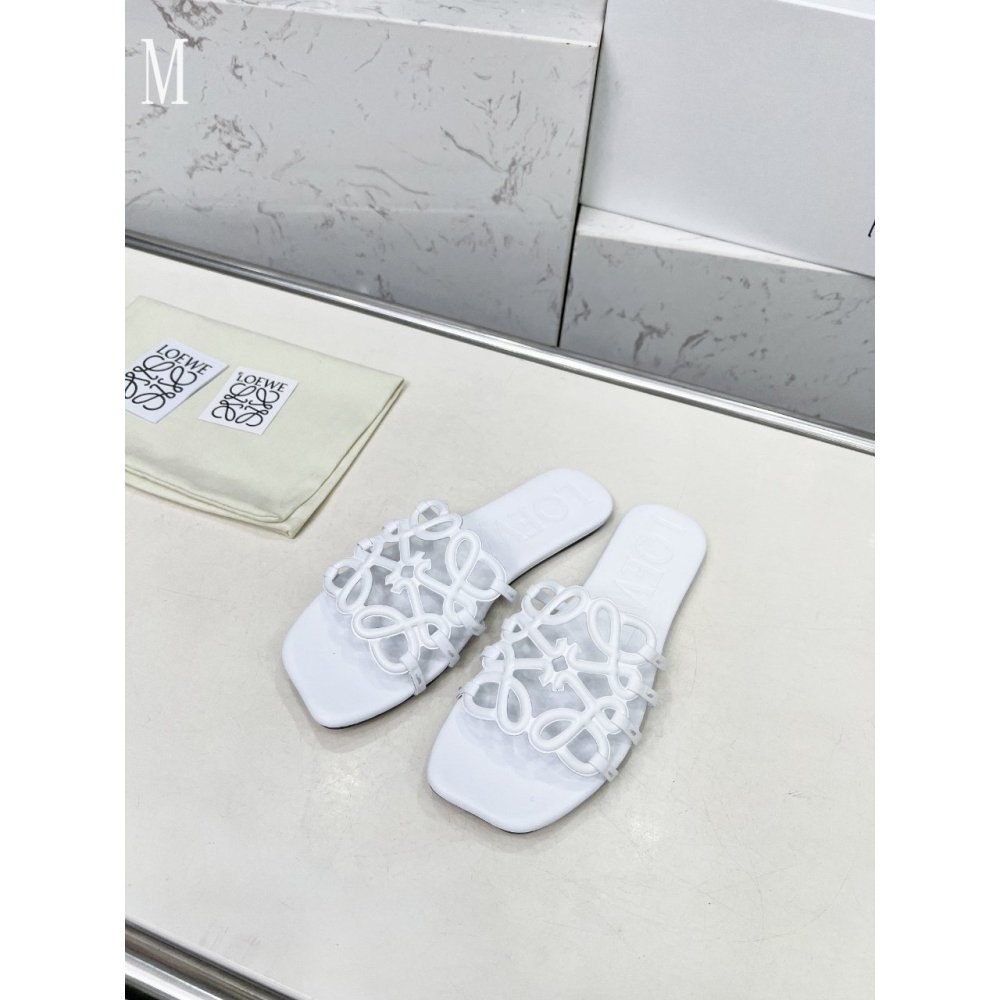 LOEWE Slippers 040,Loewe Slippers,Slides Slippers,More Brands
