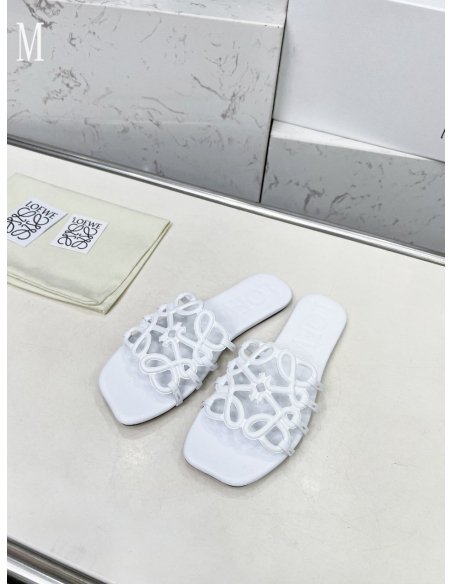 LOEWE Slippers 040,Loewe Slippers,Slides Slippers,More Brands