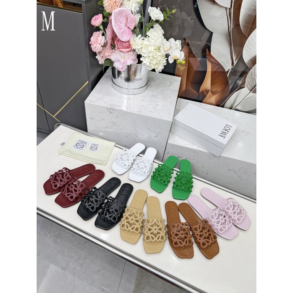 LOEWE Slippers 040,Loewe Slippers,Slides Slippers,More Brands