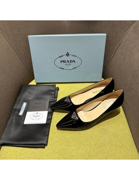 Cheap Reps Prada Pumps 55mm in Black Patent Leather