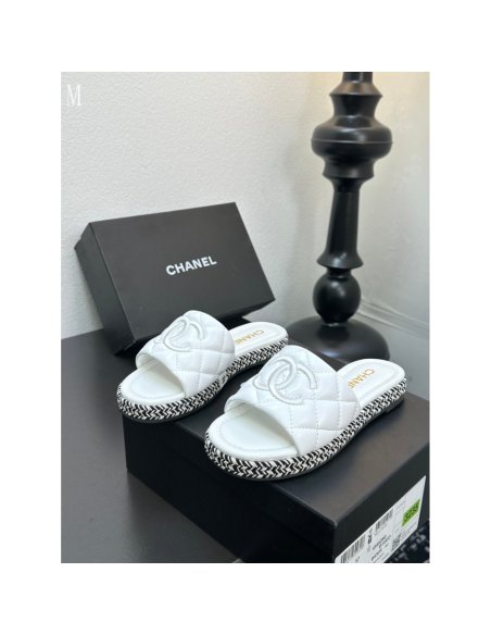 Chanel Slippers 051,Chanel Slippers,Slides Slippers,More Brands