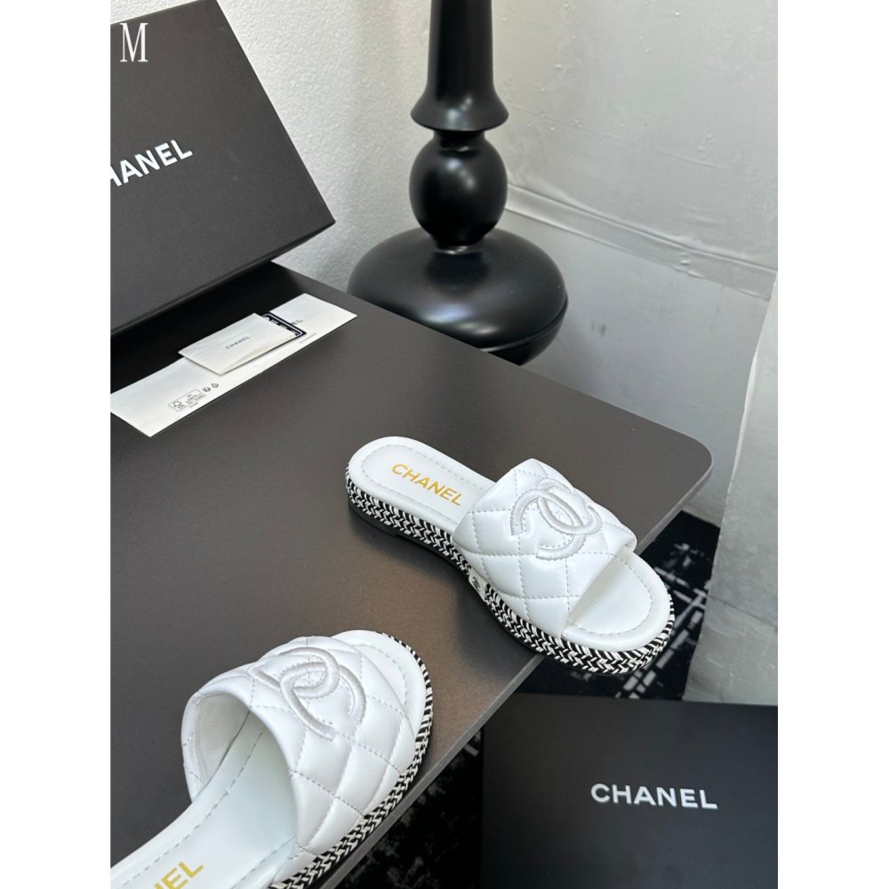 Chanel Slippers 051,Chanel Slippers,Slides Slippers,More Brands
