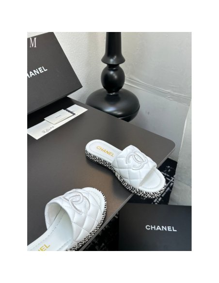 Chanel Slippers 051,Chanel Slippers,Slides Slippers,More Brands