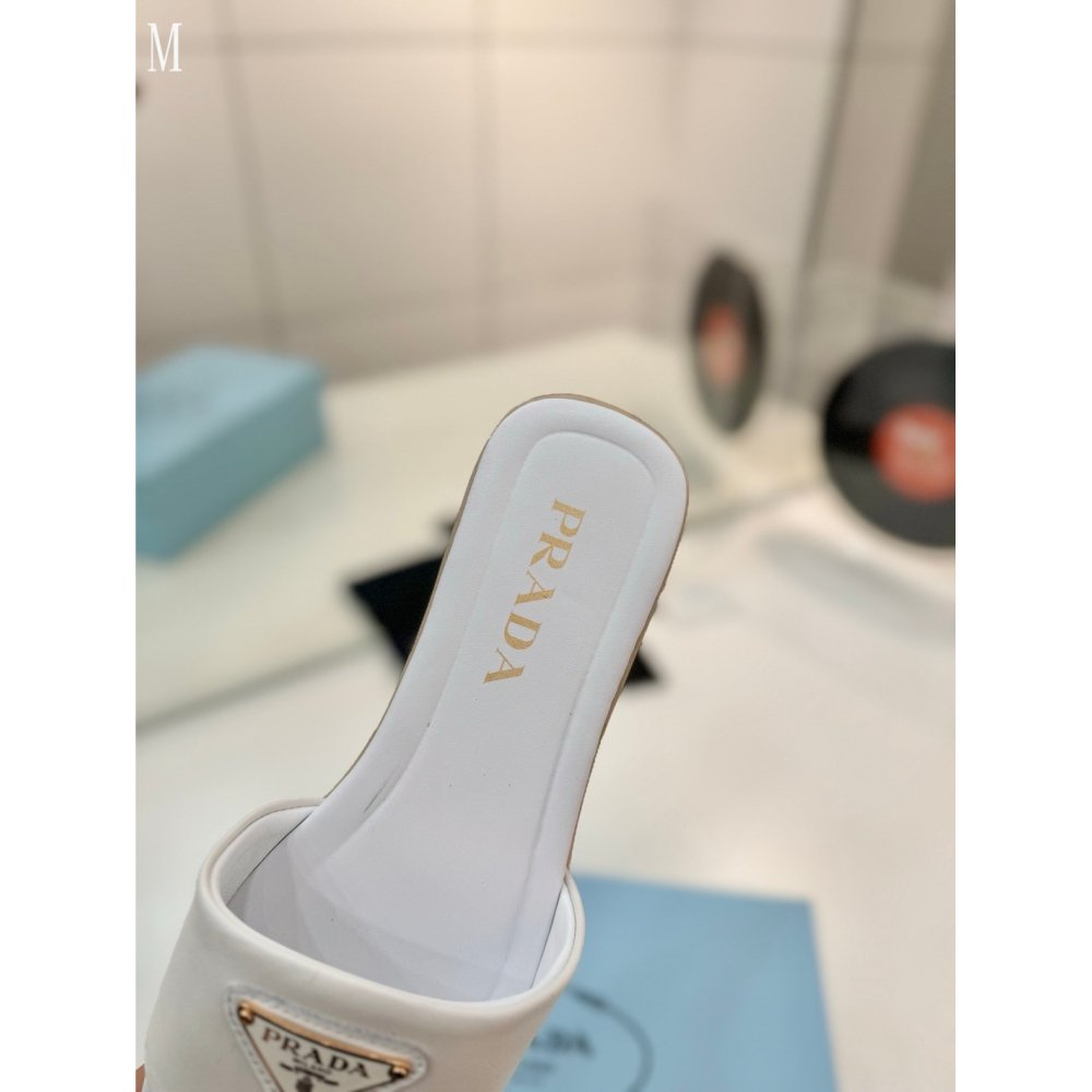 Prada Slippers 123