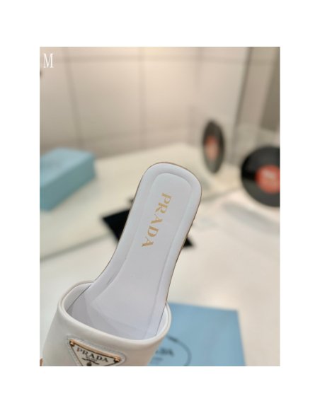 Prada Slippers 123