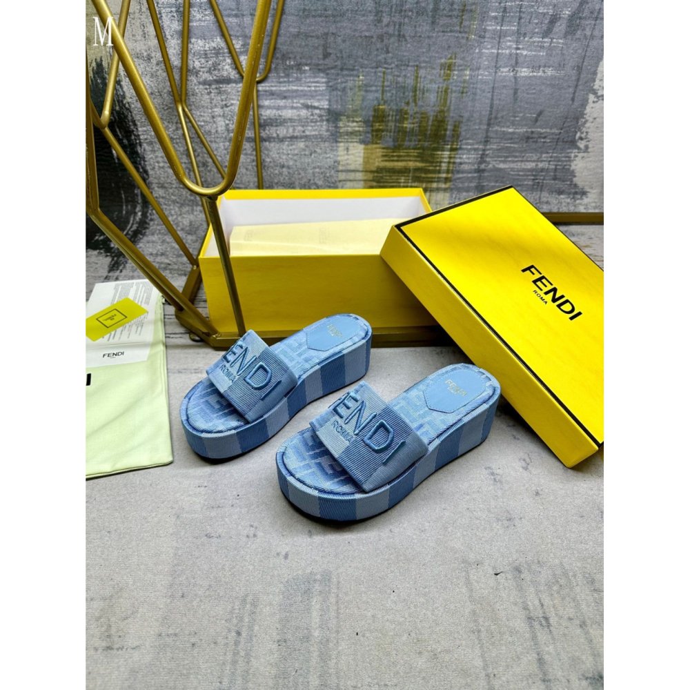 Fendi Slippers 035,Fendi Slippers,Slides Slippers,More Brands