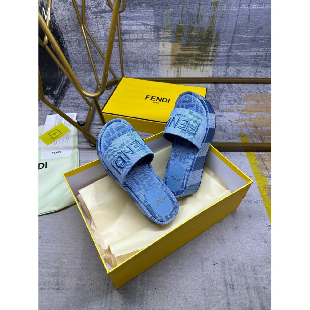 Fendi Slippers 035,Fendi Slippers,Slides Slippers,More Brands