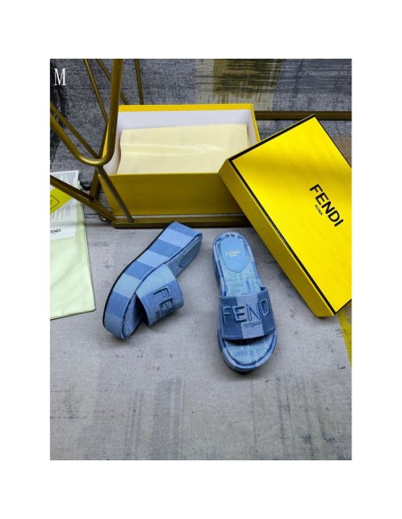 Fendi Slippers 035,Fendi Slippers,Slides Slippers,More Brands