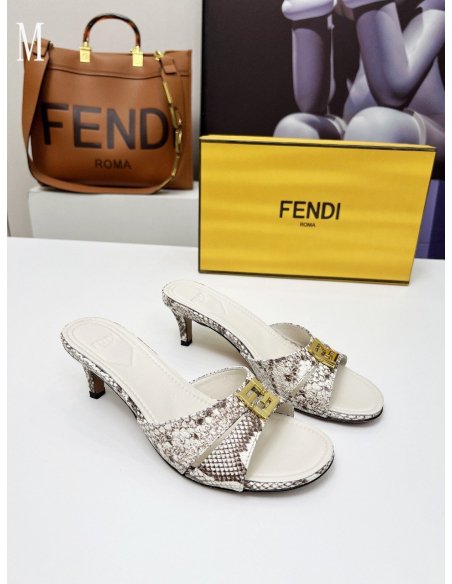 Fendi Slippers 036,Fendi Slippers,Slides Slippers,More Brands