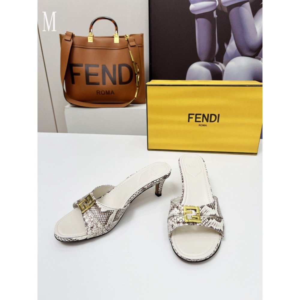 Fendi Slippers 036,Fendi Slippers,Slides Slippers,More Brands