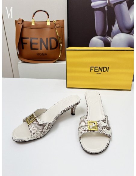 Fendi Slippers 036,Fendi Slippers,Slides Slippers,More Brands