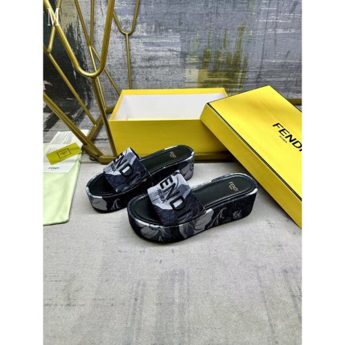 Fendi Slippers 041,Fendi Slippers,Slides Slippers,More Brands