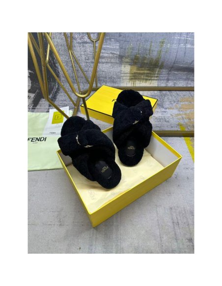 Fendi Slippers 058,Fendi Slippers,Slides Slippers,More Brands