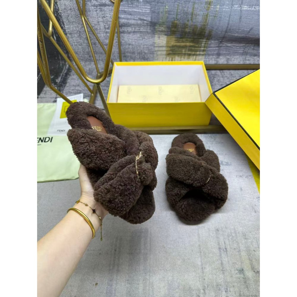 Fendi Slippers 059,Fendi Slippers,Slides Slippers,More Brands