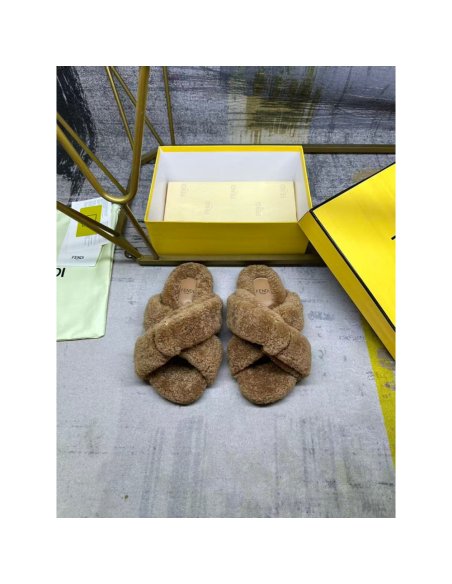 Fendi Slippers 060,Fendi Slippers,Slides Slippers,More Brands