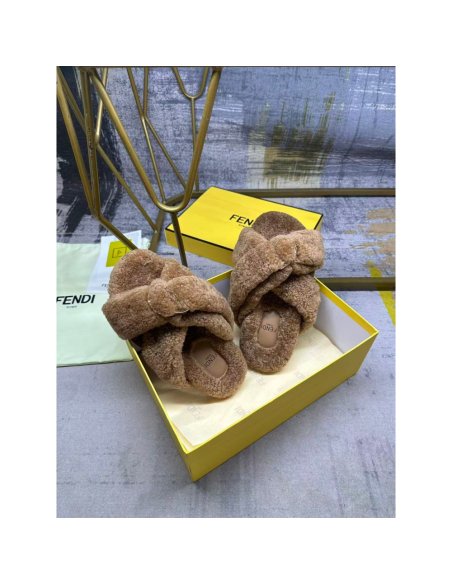 Fendi Slippers 060,Fendi Slippers,Slides Slippers,More Brands