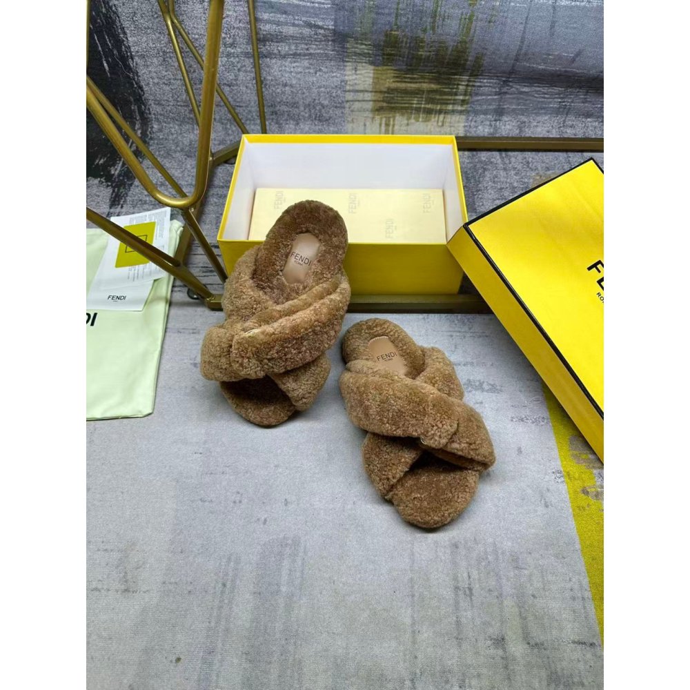 Fendi Slippers 060,Fendi Slippers,Slides Slippers,More Brands