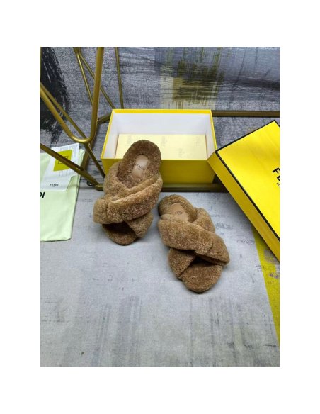 Fendi Slippers 060,Fendi Slippers,Slides Slippers,More Brands