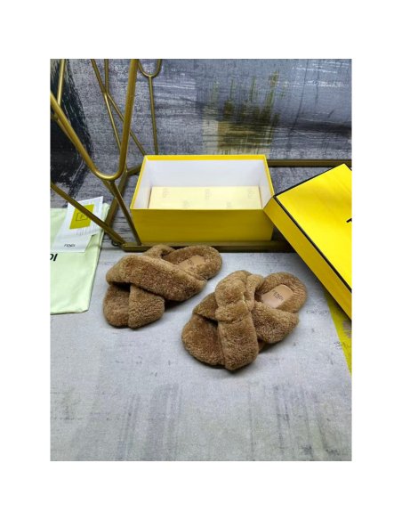 Fendi Slippers 060,Fendi Slippers,Slides Slippers,More Brands