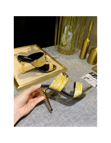 Versace slippers 017,Versace Slides,Slides Slippers,More Brands