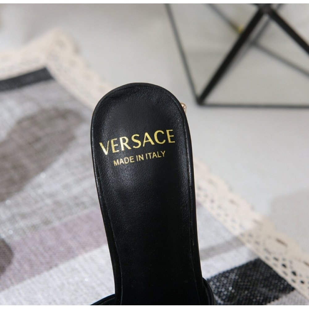 Versace slippers 032,Versace Slides,Slides Slippers,More Brands