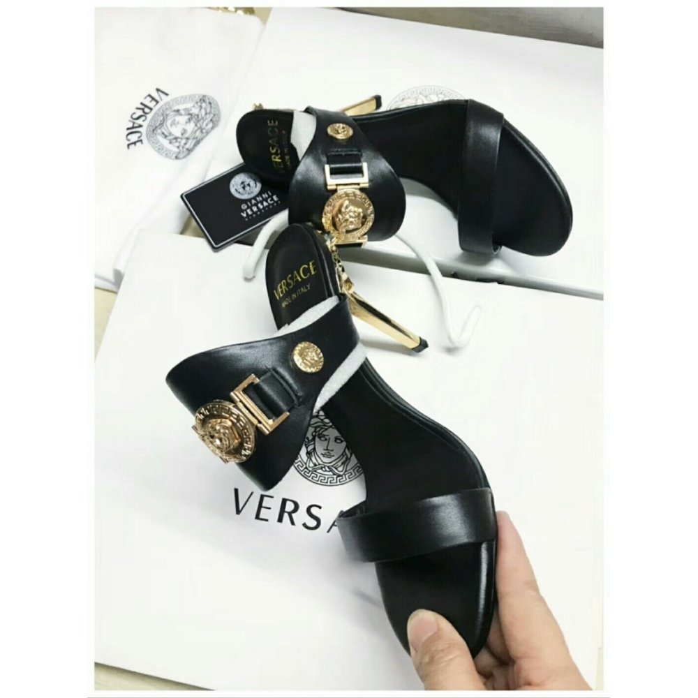 Versace slippers 033,Versace Slides,Slides Slippers,More Brands