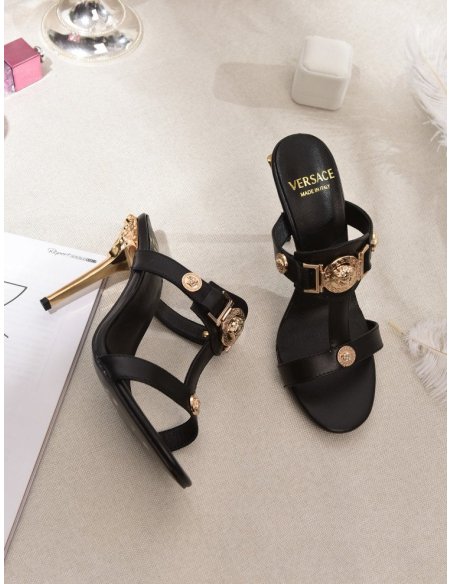 Versace slippers 035,Versace Slides,Slides Slippers,More Brands