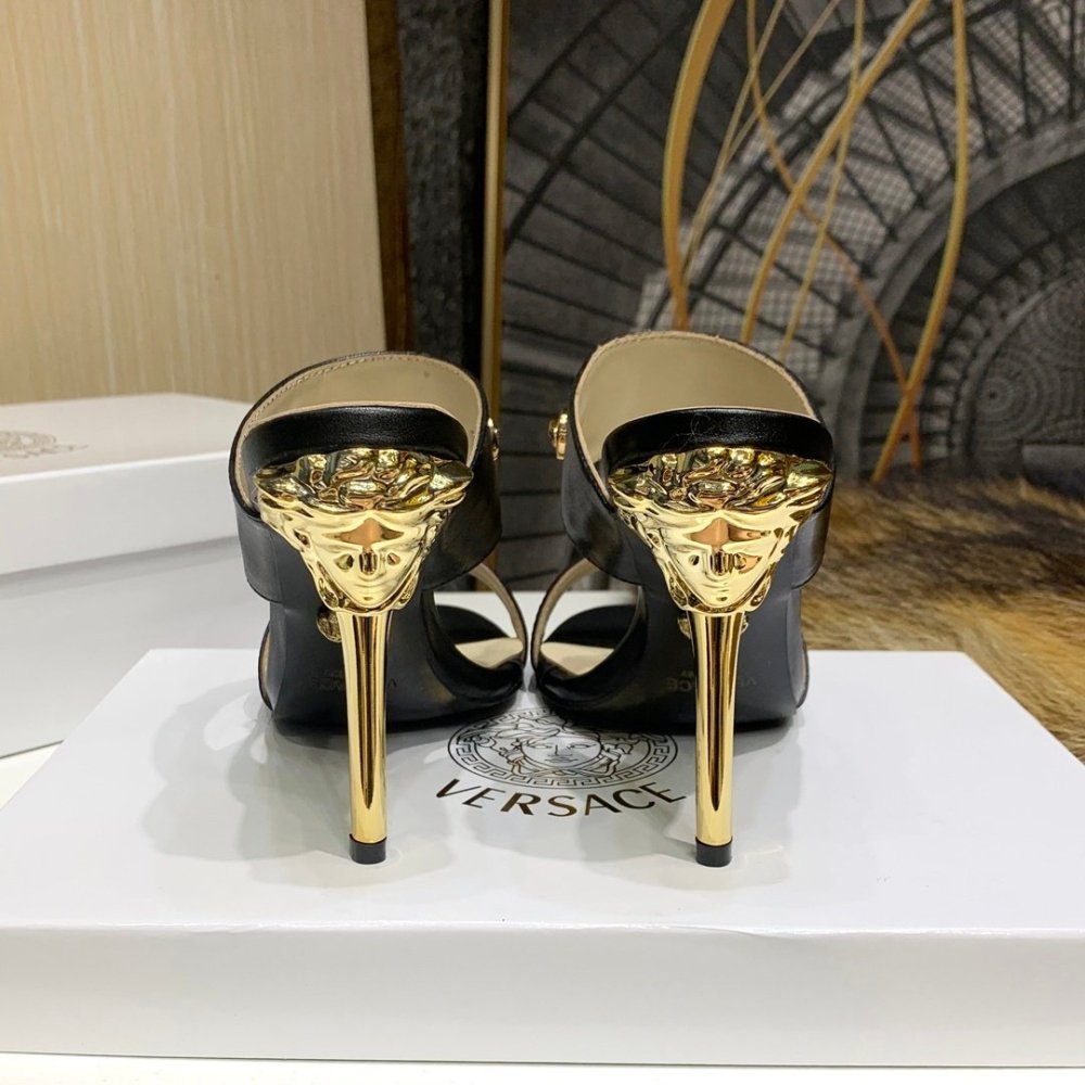 Versace slippers 038,Versace Slides,Slides Slippers,More Brands