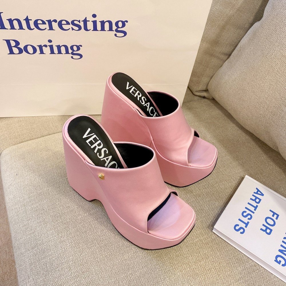 Versace slippers 065,Versace Slides,Slides Slippers,More Brands