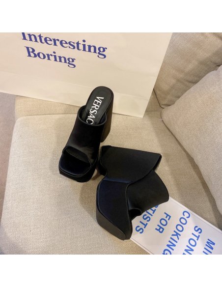 Versace slippers 069,Versace Slides,Slides Slippers,More Brands