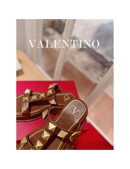 Valentino slippers 002,Valentino Slippers,Slides Slippers,More Brands