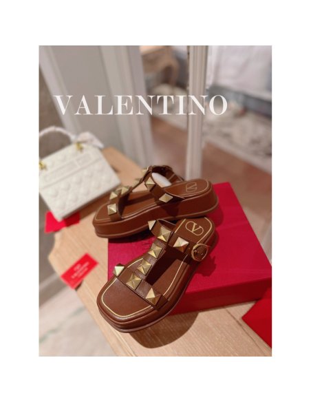 Valentino slippers 002,Valentino Slippers,Slides Slippers,More Brands