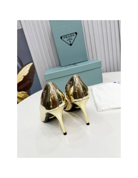 Cheap Reps Prada Pumps 85mm In Gold Metallic Leather