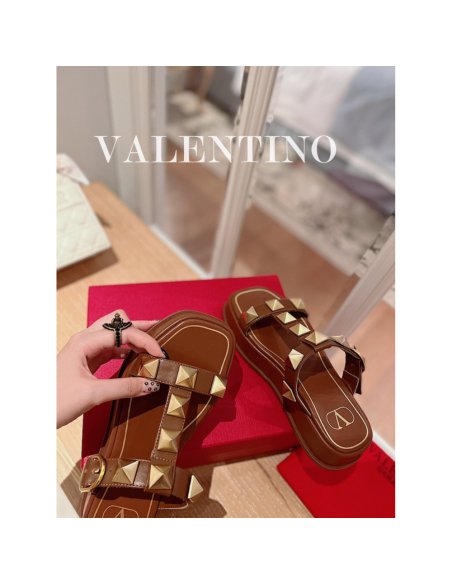 Valentino slippers 002,Valentino Slippers,Slides Slippers,More Brands