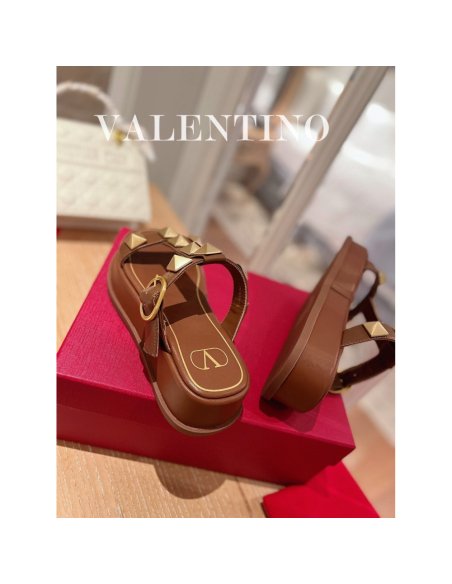 Valentino slippers 002,Valentino Slippers,Slides Slippers,More Brands
