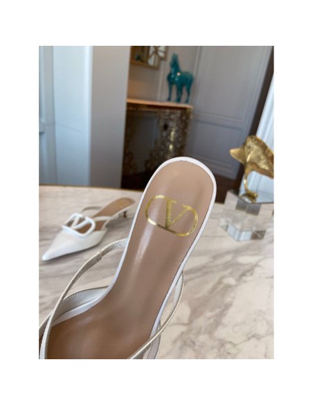 Valentino slippers 007,Valentino Slippers,Slides Slippers,More Brands