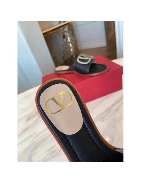 Valentino slippers 014,Valentino Slippers,Slides Slippers,More Brands