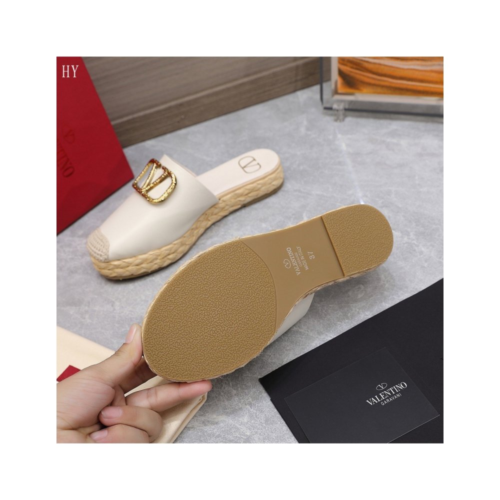 Valentino slippers 020,Valentino Slippers,Slides Slippers,More Brands