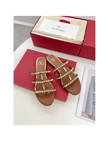 Valentino slippers 025,Valentino Slippers,Slides Slippers,More Brands