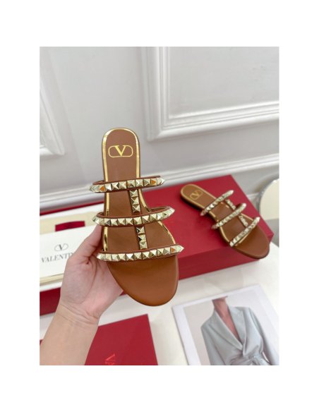 Valentino slippers 025,Valentino Slippers,Slides Slippers,More Brands